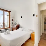 4 120m2 - Vue Tour Eiffel A Saint-germain Apartment