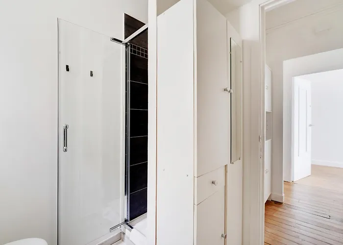 4 120m2 - Vue Tour Eiffel A Saint-germain Paříž