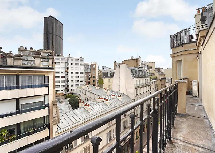 4 120m2 - Vue Tour Eiffel A Saint-germain Apartmán *
